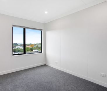 42-44 Westgate Drive, Westgate, Auckland 0614 - Photo 3