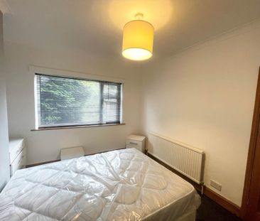 Eden Crescent (room 1), Burley, Leeds - Photo 6