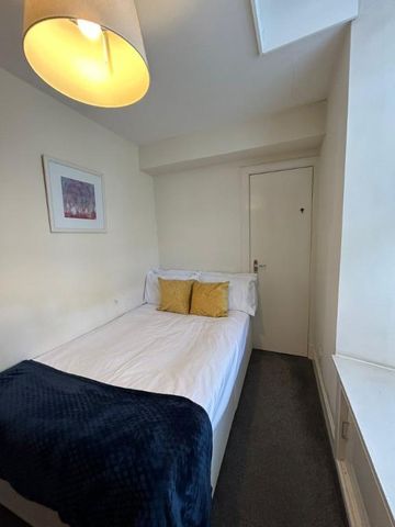 2 bedroom property to rent - Photo 3