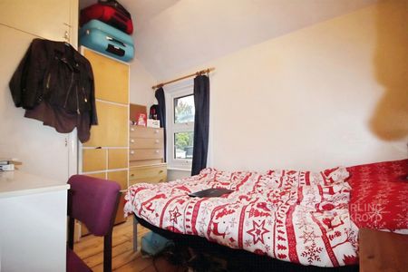 Barrack Road, Guildford, Surrey, GU2 9RU - Photo 5