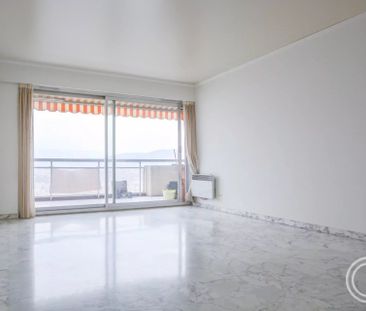 Location Appartement 3 pièces 81m² NICE 06300 - Photo 3