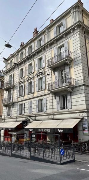 Bel appartement rénové à Ouchy - Proche du métro M2 et des commodités - Foto 1