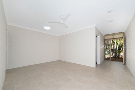 4/11-13 Hughes Street - Photo 3