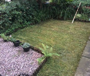 Room in a Shared House, Newcastle Street, M15 - Photo 5