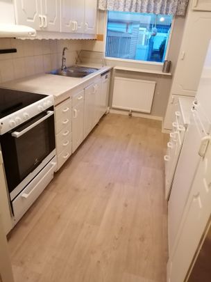 Hammarkroken, Angered - Photo 1