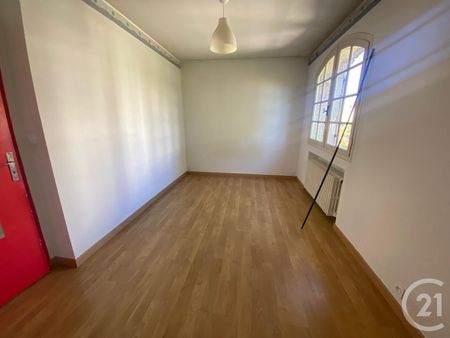 Location Maison 5 pièces 126m² CASTELNAU LE LEZ 34170 - Photo 3