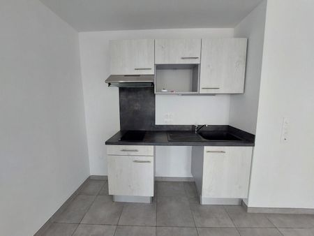 location Appartement T2 DE 41.93m² À MONTPELLIER - Photo 3