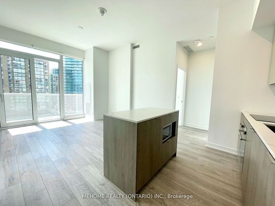 For Lease - 15 Holmes Avenue Unit# 804, Toronto, Ontario - Photo 1