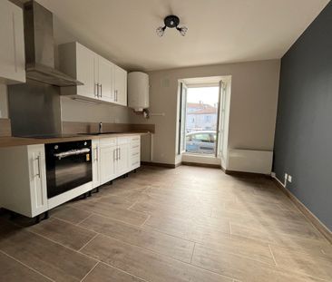 Location Appartement 1 pièce 25m² - Photo 3