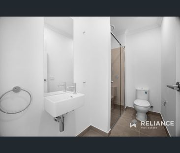14 Filly Walk, Fraser Rise, Vic 3336 - Photo 2