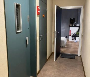 2 slpk., lift, garage, nabij centrum en invalswegen te Diest - Foto 2