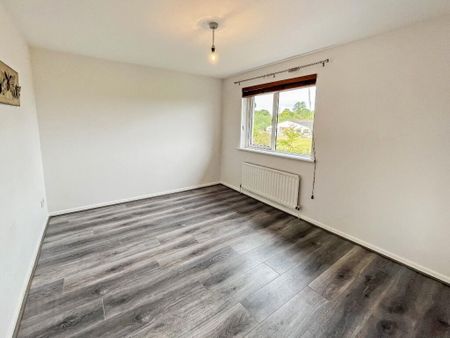 25 Ashbourne Park, Lambeg, Lisburn, BT27 4NS - Photo 2