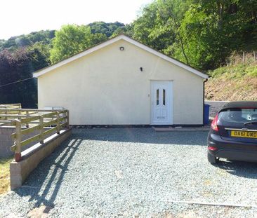 2 bedroom semi-detached bungalow to rent - Photo 5