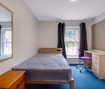 5 bedroom semi-detached house to rent - Photo 5