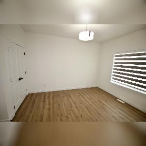 3 Bed 2.5 Bath Dbl Garage Balcony Townhouse For Rent Leduc - Photo 1
