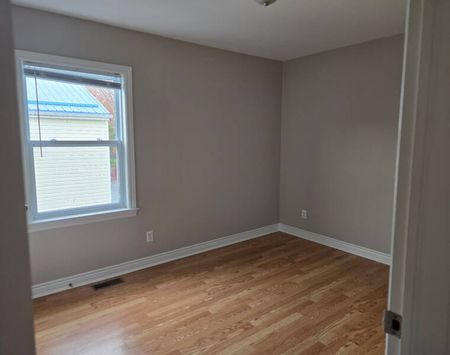 108 Albro Lake - Lovely 1 Bedroom, 1 Bath apartment in Dartmouth! - Photo 5