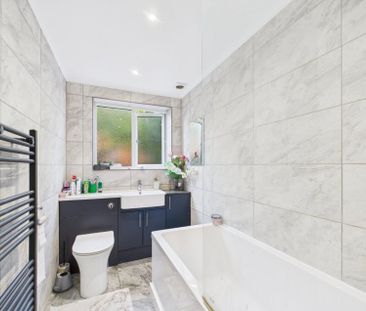 Ouseley Road, Wraysbury, Staines-upon-Thames,TW19 - Photo 2