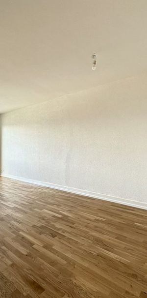 Appartement de 3 pièces au rez-de-chaussée - Foto 1