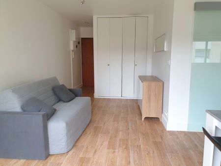 Location Appartement 1 pièce 24m² COMPIEGNE 60200 - Photo 3