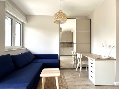 DUŻA KAWALERKA Z BALKONEM I KLIMATYZACJĄ! - Photo 2