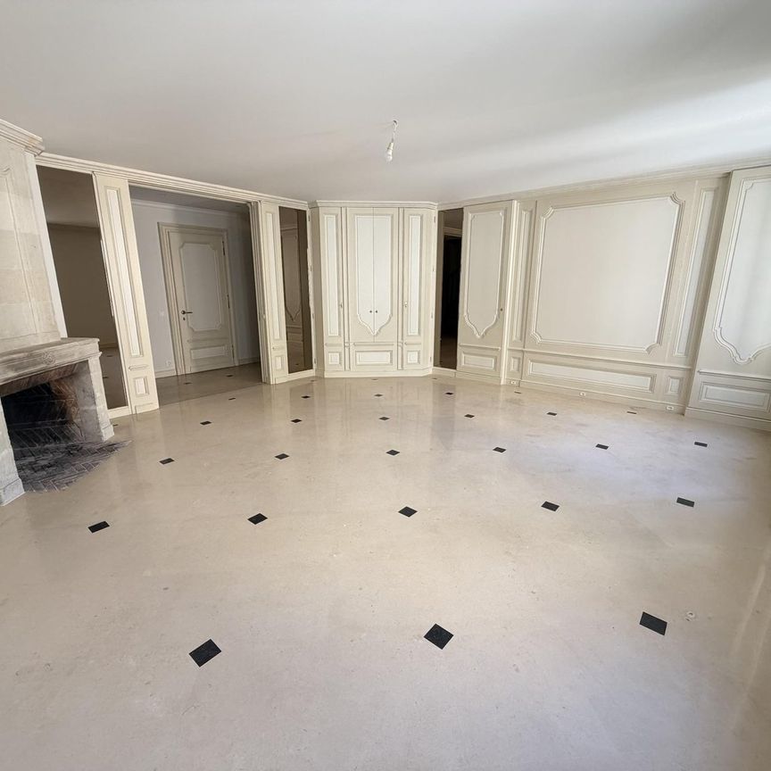 Duplex d'exception à louer ? Vieille Ville de Genève - Photo 1