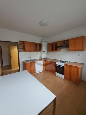 3-izbový byt byt, Liptovský Hrádok, Liptovský Hrádok - Fotografia 3