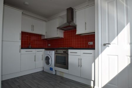 Westcliff on Sea, Essex, SS0 - Photo 3