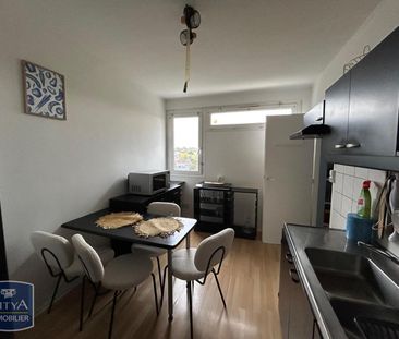 Location Appartement 3 pièces 59m² LILLE 59000 - Photo 2