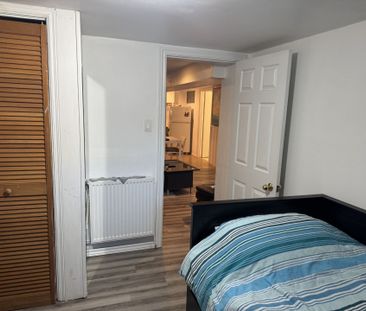 For Lease - 1407 Kenmuir Avenue Unit# main floor, Mississauga, Ontario - Photo 4