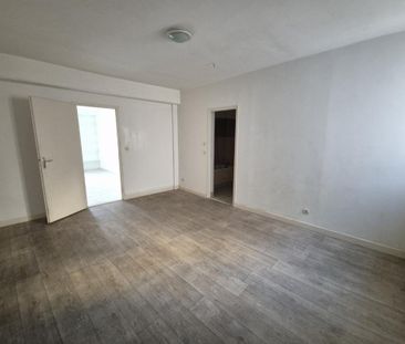 Location Appartement 2 pièces 49m² NANCY 54000 - Photo 5