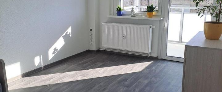 Schöne ruhige Wohnung in Seniorenwohngemeinschaft - Foto 1