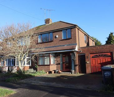 3 bedroom semi-detached house to rent - Photo 1