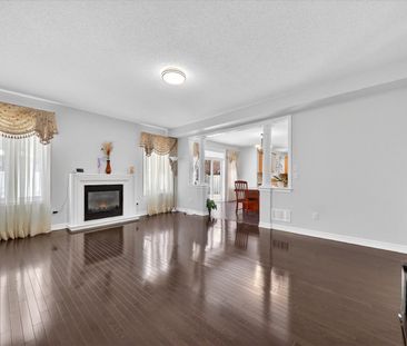 For Lease - 13 Gentry Way, Brampton, Ontario - Photo 3