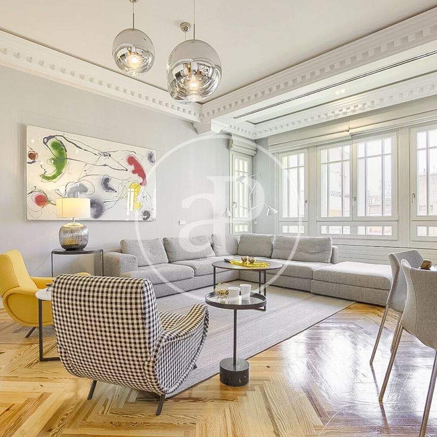 Flat for rent in Recoletos (Madrid) - Photo 1