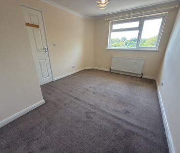 3 bedroom property to rent - Photo 1