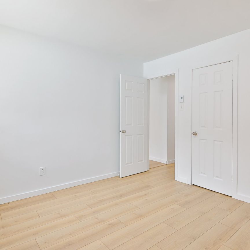 Appartement - 4-740 Rue Brodeur - Photo 1