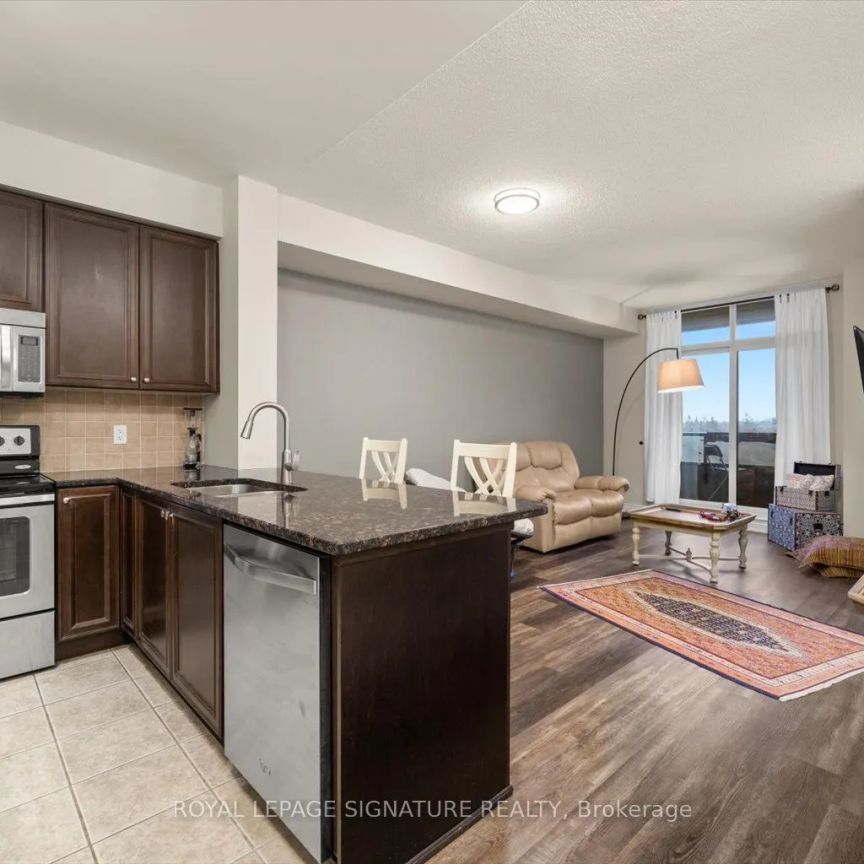 9225 Jane Street #511 - Photo 1