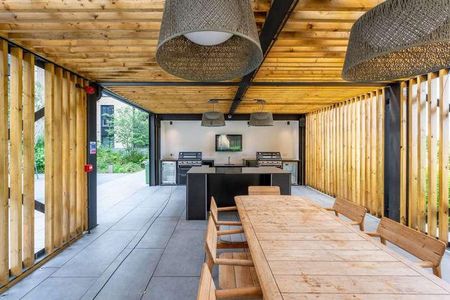 Greenford Quays, Greenford, UB6 - Photo 2