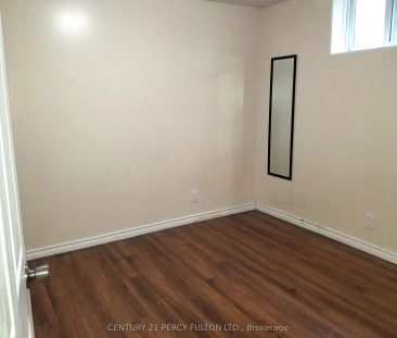 182 Confederation Drive #Basement-1 - Photo 3