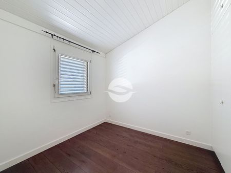 CHARMING CONTIGUOUS 6-ROOM HOUSE WITH GARDEN - Photo 2