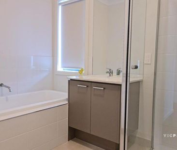 Modern Family Living in One of Truganina’s Best Locations - Photo 5