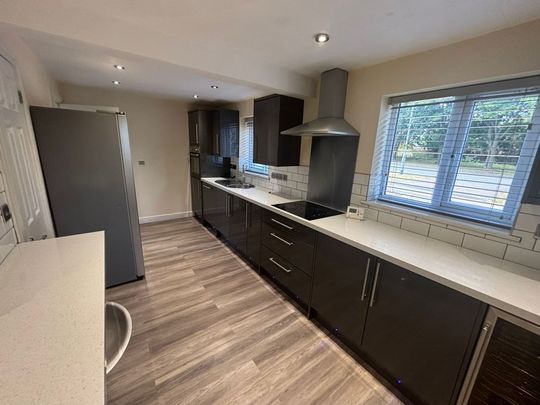 88 Old Ashby Road - Modern with DrivewayLoughborough - Photo 1