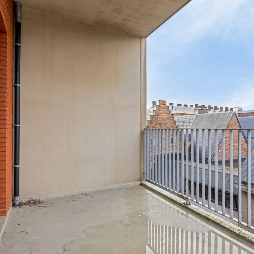 Charmante, lichtrijke studio in Leuven centrum - opp. 48m² - EPC 79 kWh/m² - Photo 1