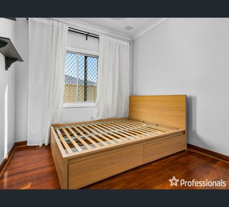 186 Forrest Road, Hamilton Hill, WA 6163 - Photo 2