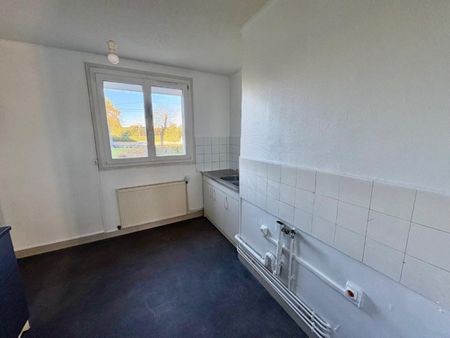 APPARTEMENT T3 A LOUER A ROANNE - EDGAR QUINET - Photo 4