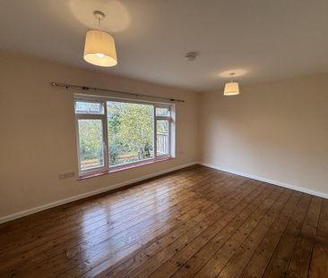 2 bedroom semi-detached bungalow to rent - Photo 3