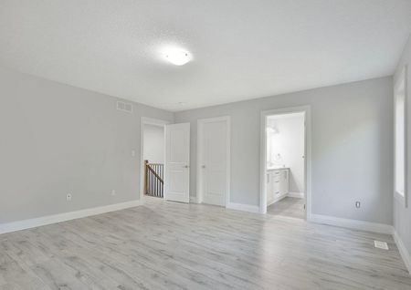For Lease - 61 Vienna Road Unit# 14, Tillsonburg, Ontario - Photo 4