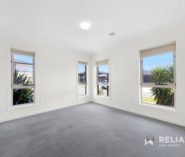 5 Rivington Road, Point Cook, Vic 3030 - Photo 4