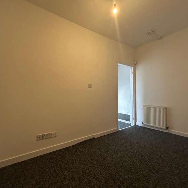 Coltman Street, Hull, HU3 - Photo 1