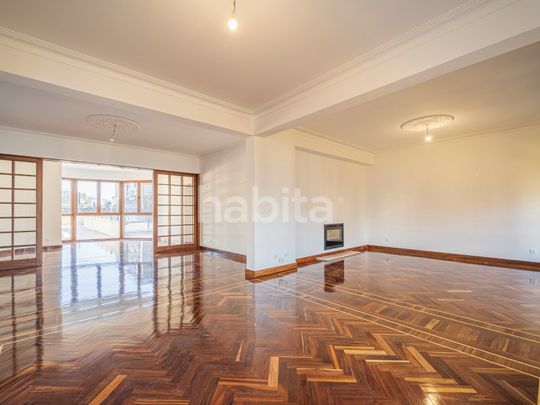 Apartamento T5 em Lisboa - Photo 1